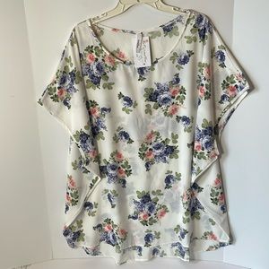 GeeGee Women's Size 3X Top Floral Short Sleeve NWT